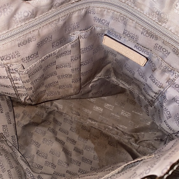 Michael Kors Metallic Patent logo tote bag purse two tone - Picture 11 of 11